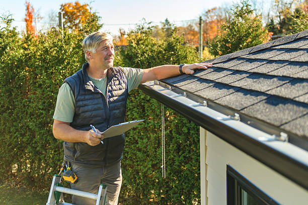 Professional Metal Roofing technician working in Talbott, TN